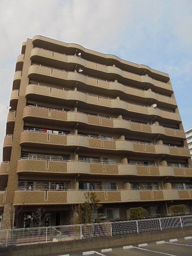 グランジュールマンション新田東の外観画像