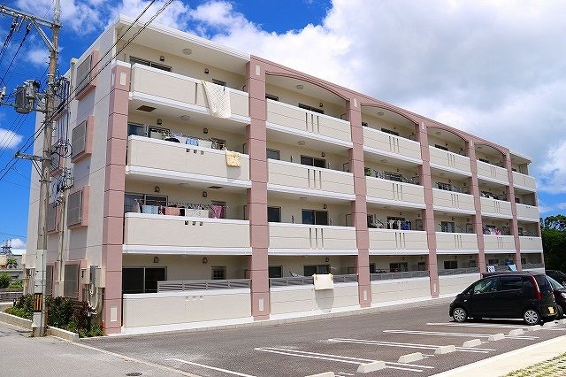 マンション グレースコートの外観画像