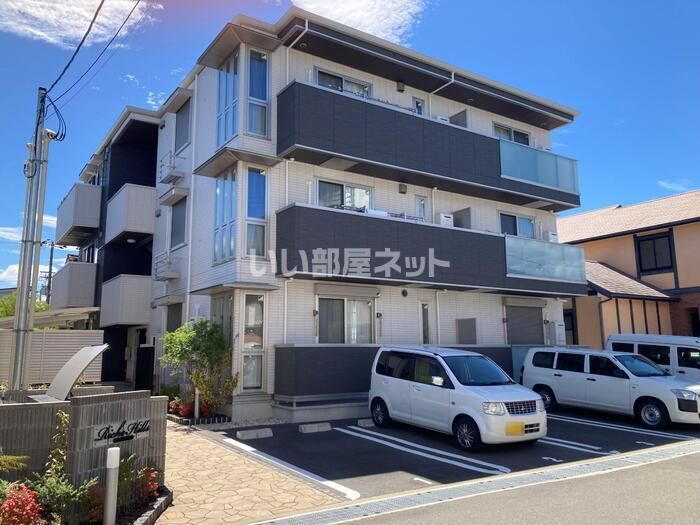 Riche Hills(リッシュヒルズ)の外観画像