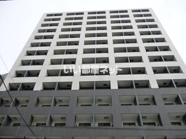 ライジングプレイス川崎の外観画像