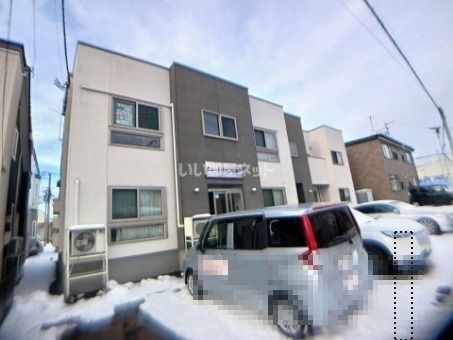 クローバーライフ昭和の外観画像