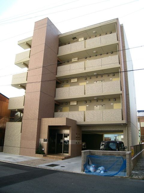 シャルマンの外観画像