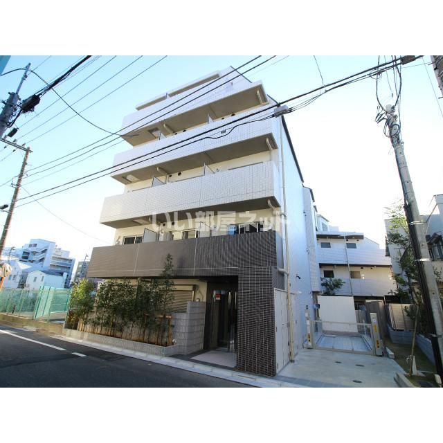 プレール・ドゥーク学芸大学の外観画像