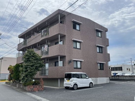 レジェン中島の外観画像