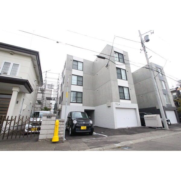 Casa Centro平岸(カーサチェントロ)の外観画像