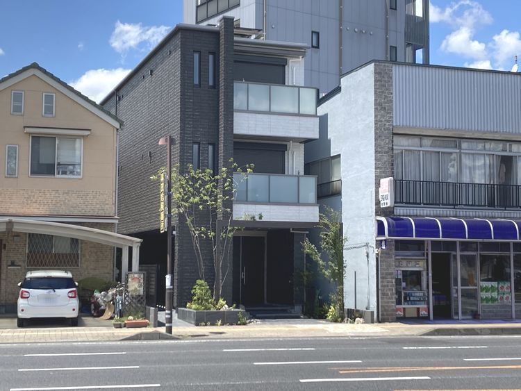 ラフィーナの外観画像