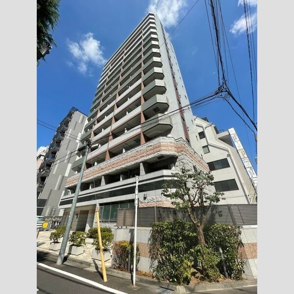 ガーラ・ステーション新宿御苑前の外観画像