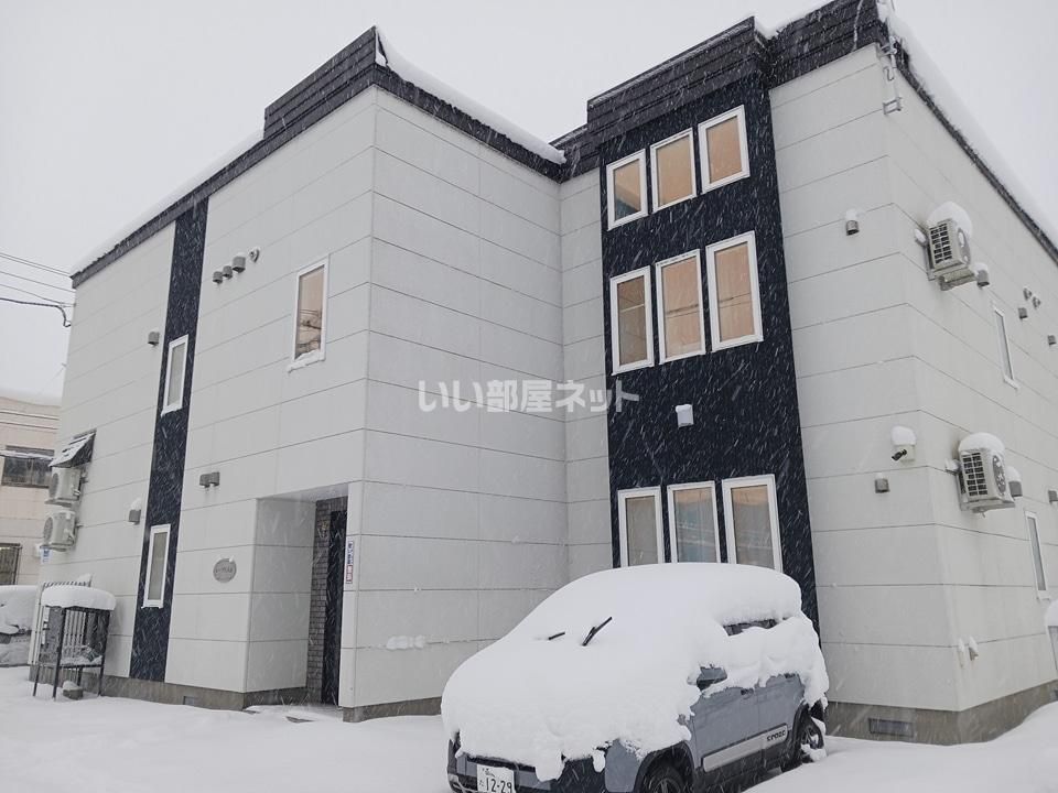 レーブ医大前の外観画像