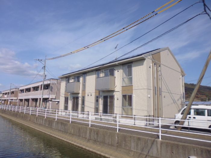 プレミア江北の外観画像