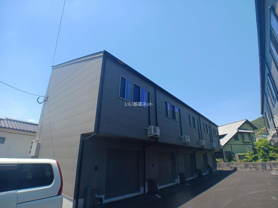 Excel Garage 小倉南B棟の外観画像