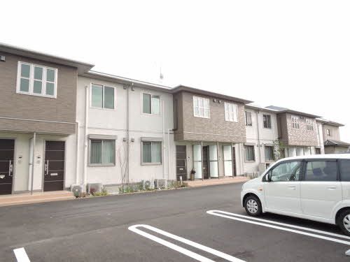 エメラルドタワー A棟の外観画像