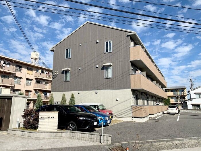 メゾンヴィラ栗東の外観画像