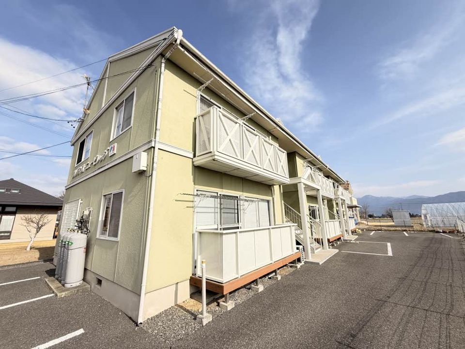 フレグランスニュービレッジの外観画像