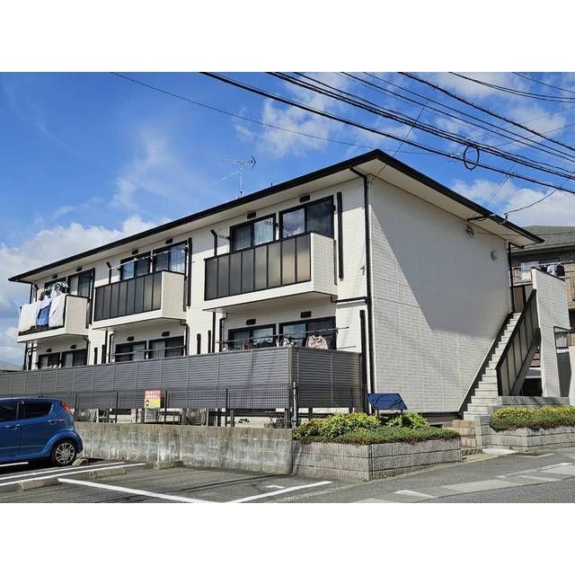 コンフォーレ梅山の外観画像