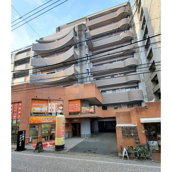 楠原ビルの外観画像