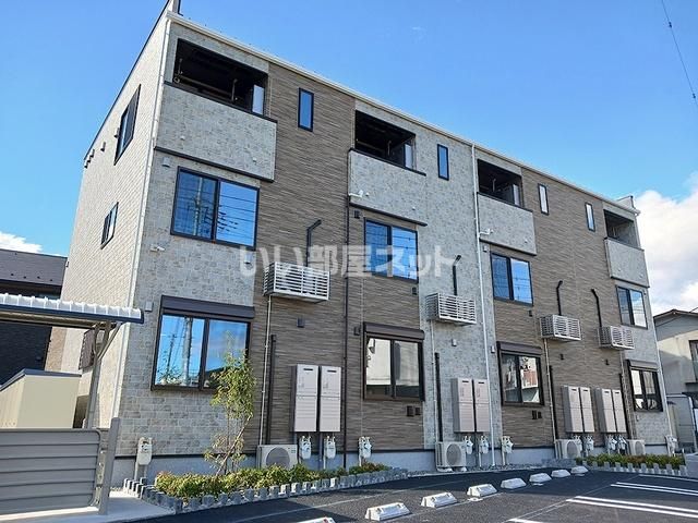 ヒカルサ甲府住吉 サウスの外観画像