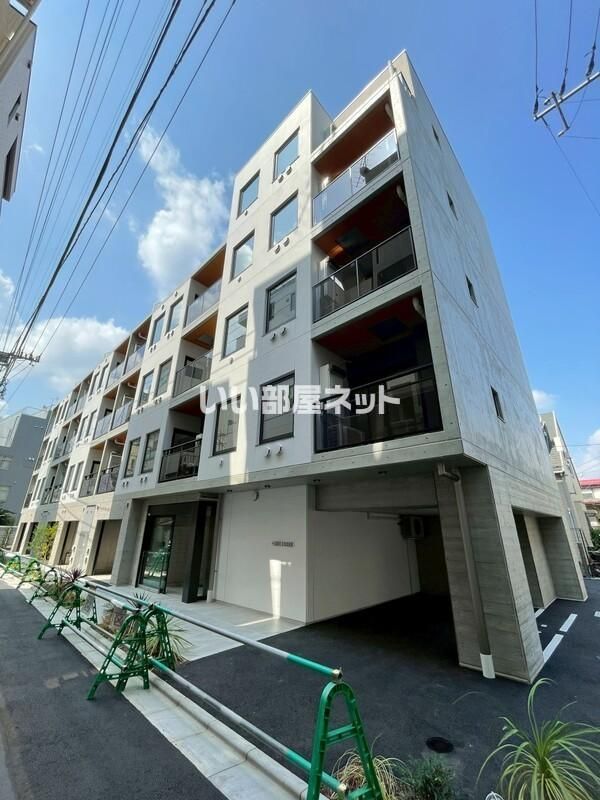 ルミーク北千住の外観画像