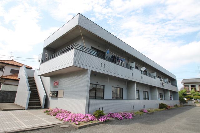 カステリヨ 三光の外観画像