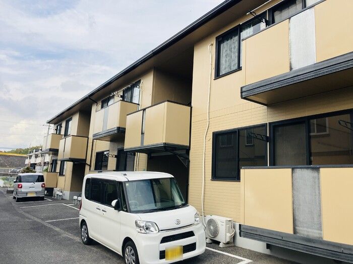 ジュネス花岡の外観画像