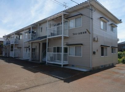 ファミール東本町Bの外観画像