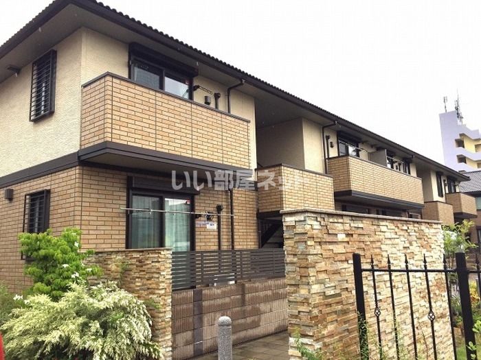 アビタシオン A棟の外観画像