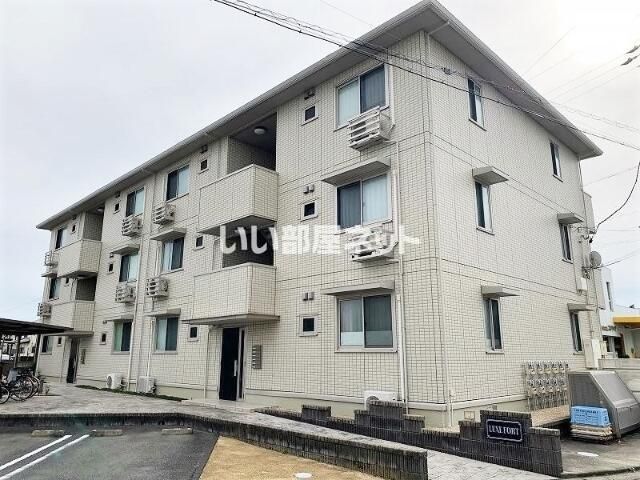 LUXE FORTの外観画像