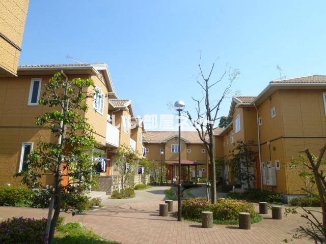 シャーメゾンMUKUROJIコートの外観画像