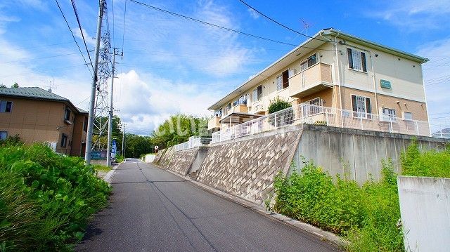 ヒルズ・ソレアードの外観画像