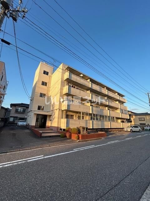 ハイツ米山の外観画像