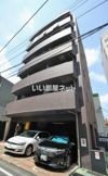 小室マンションの外観画像