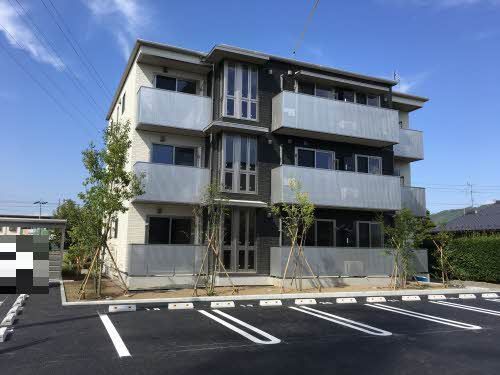 カーサプランドールⅢの外観画像