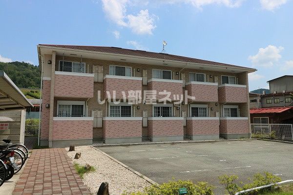 Grand chariotの外観画像