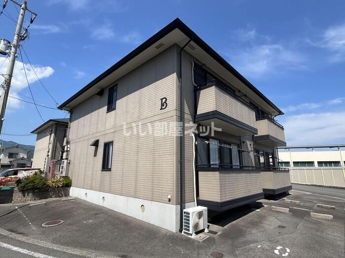 セジュール力石 B棟の外観画像