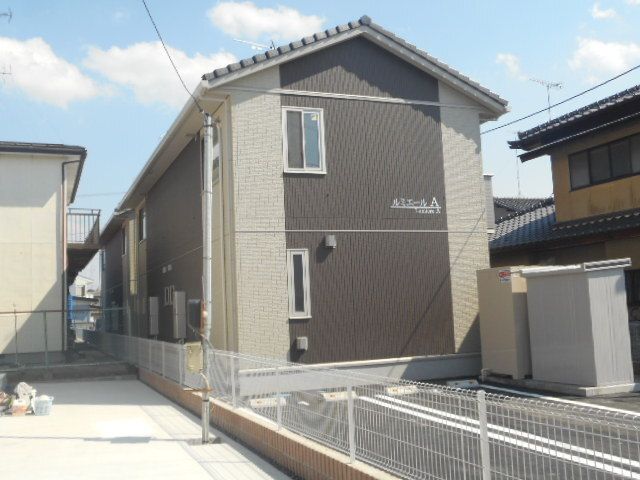 ルミエールAの外観画像