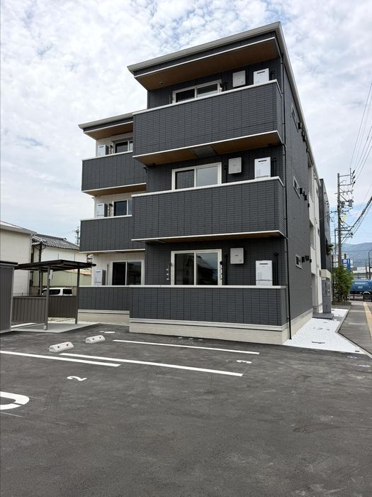 トリシア居町の外観画像