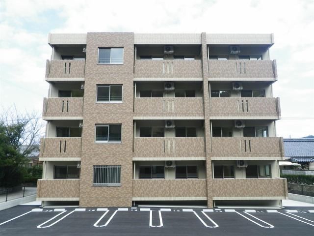 マリア・カーサの外観画像