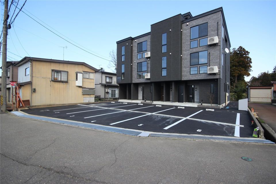 ユーソニアン上越・寺町Aの外観画像