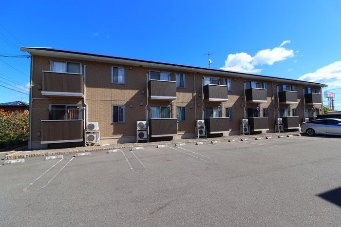 キャトルセゾンの外観画像