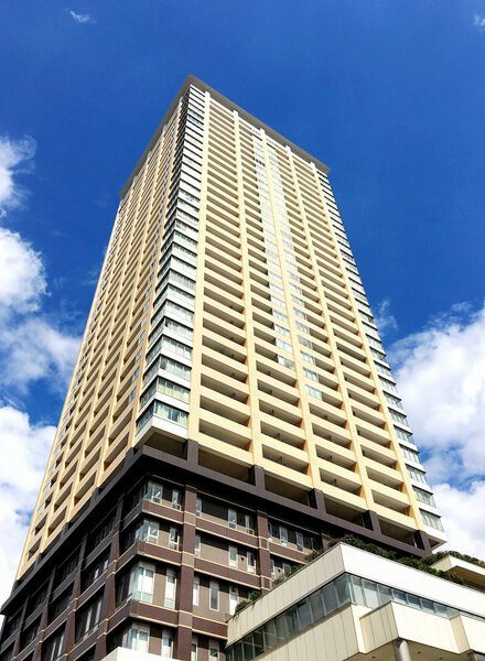 ステーションガーデンタワーの外観画像