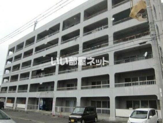 ドルフィン屋島の外観画像