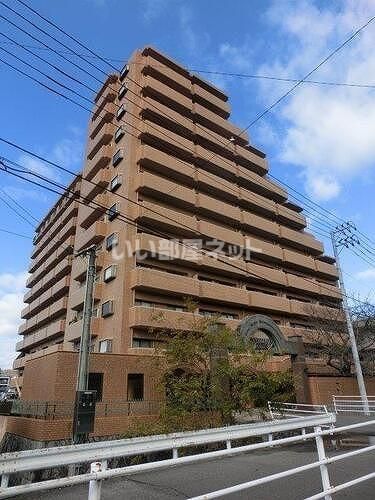 ライオンズガーデン松山紅葉町の外観画像