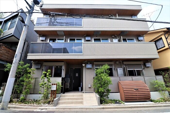 セレスティア小茂根の外観画像