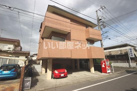 プチエレガンス河辺の外観画像