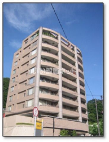 ファミール比治山公園リヴトゥールの外観画像