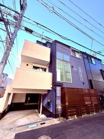 世田谷区三軒茶屋戸建の外観画像