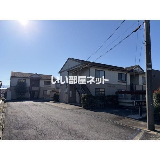 セレナ婦中の外観画像