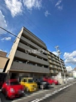 フラットフォーの外観画像