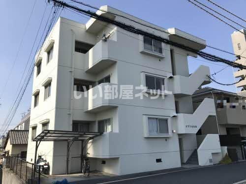 メゾン江波東の外観画像