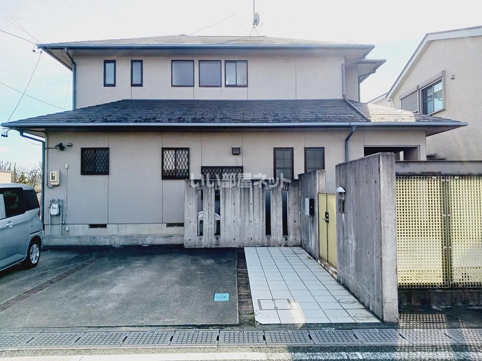 豊川市宿町貸戸建住宅の外観画像