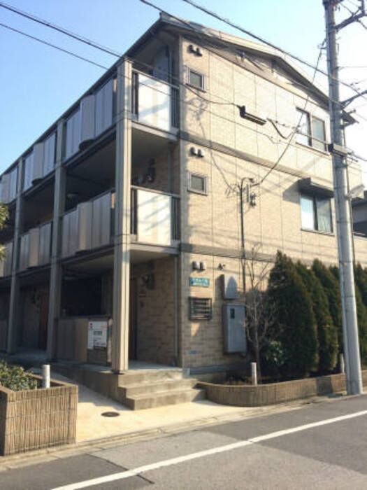 リブェールの外観画像